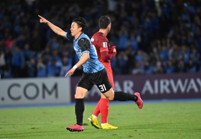 APP下载-【亚冠】一分钟连丢两球 上海海港1比3不敌川崎前锋