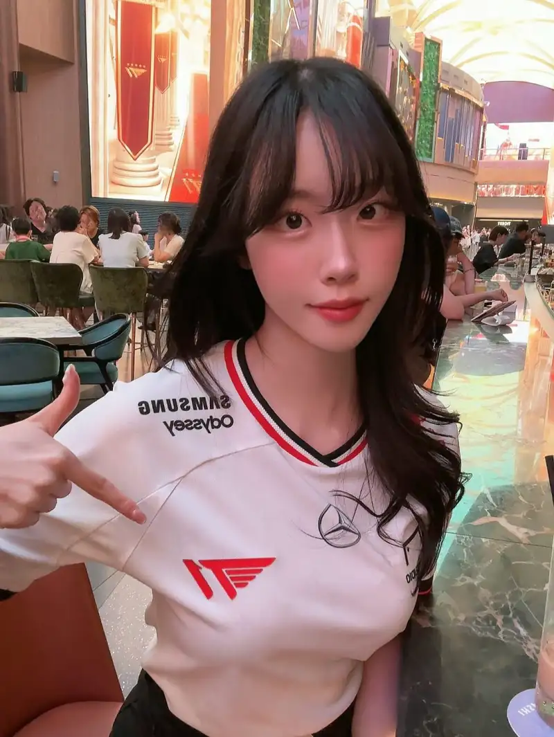 百家乐官方网站-T1官宣Keria续约三年,今天看下T1韩网女粉